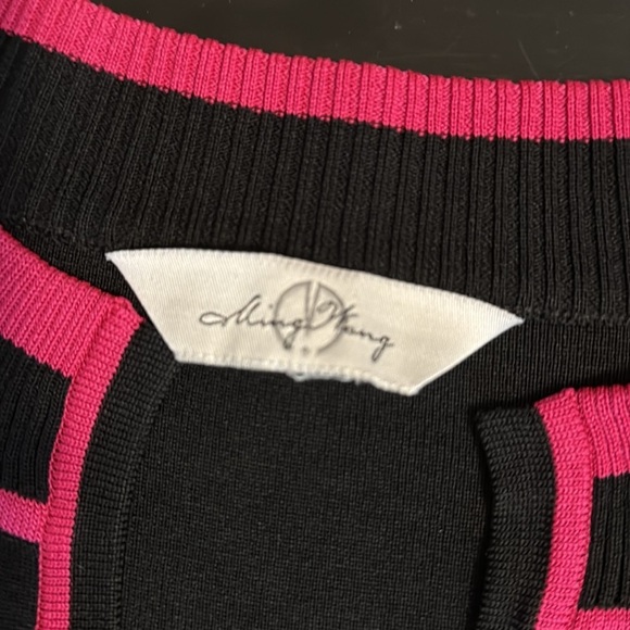 Ming Wang Black and Pink Women's cardigan - Picture 4 of 4